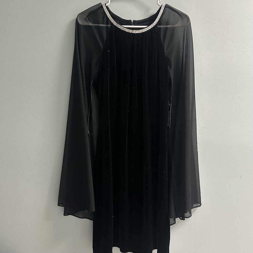 Elegant Black Dress​